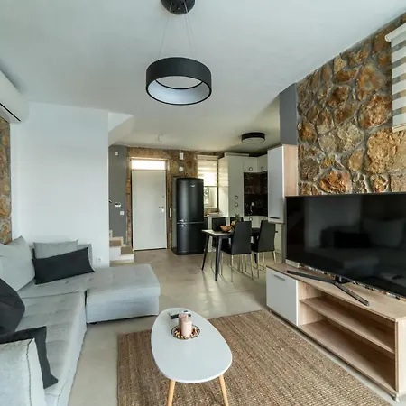 Achinos Luxury Accomodation- Chalkidiki * Pefkochori